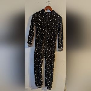 Onesie -Black with stars zip up pajamas Size L(10/12)